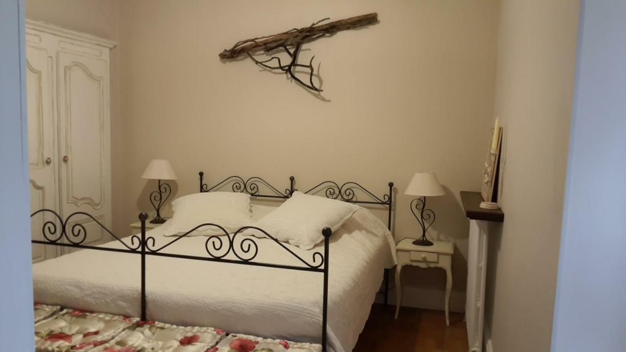 เลอ มูแล็ง เดอ เบเนดิกตี Bed & Breakfast Vers  ภายนอก รูปภาพ
